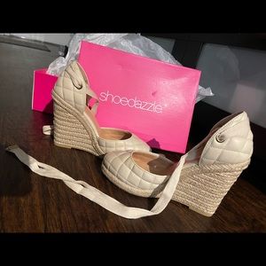 Never used Size7.5 nude color from shoedazzle